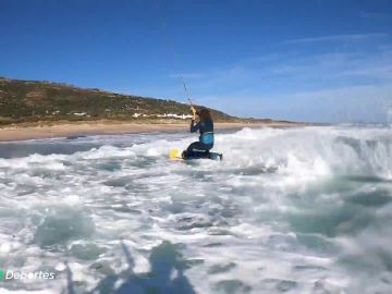 La playa de Valdevaqueros, la meca mundial del kitesurf, disponible solo para Jerome y Liam