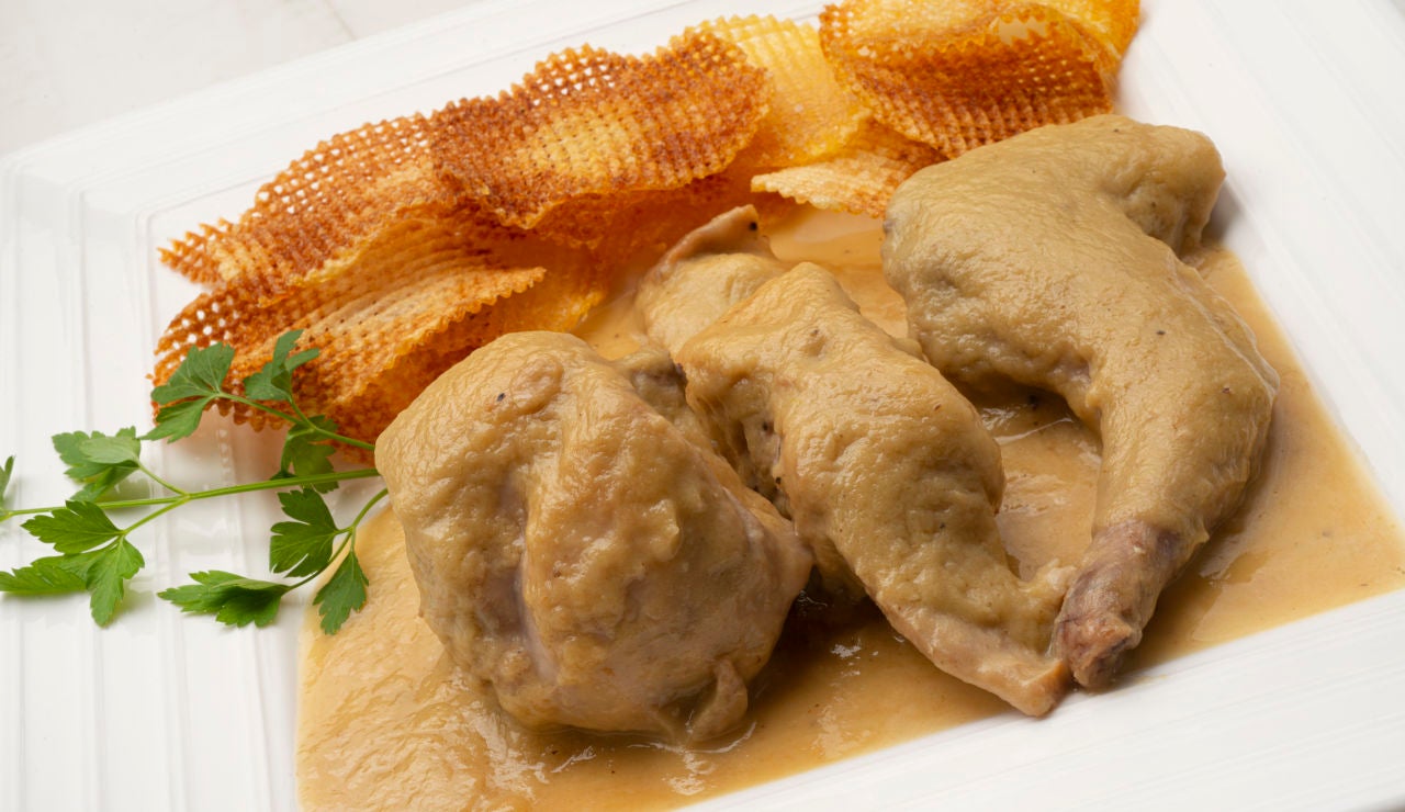 Cocina abierta de Karlos Arguiñano: Carne de conejo en salsa de pera Cocina abierta de Karlos Arguiñano: Carne de conejo en salsa de pera