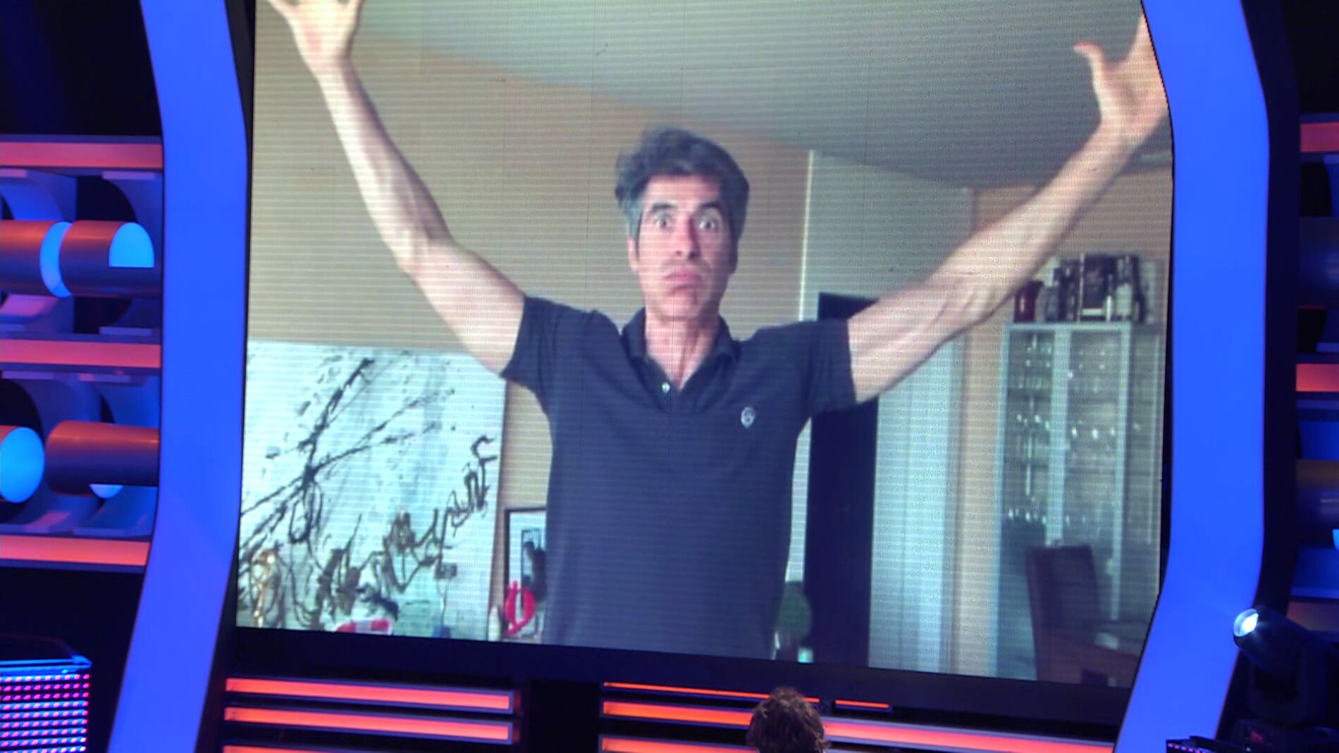 El ritmazo de Jorge Fern&aacute;ndez para dar paso a un &lsquo;Adivina&rsquo; literario en &lsquo;&iexcl;Ahora caigo!&rsquo; 