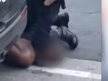 Fianza de más de un millón de dolares al policía acusado del homicidio de George Floyd Fianza de más de un millón de dolares al policía acusado del homicidio de George Floyd