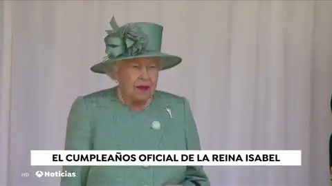 Así fue la atípica celebración de cumpleaños de Isabel II por el coronavirus: sin su familia y en Windsor Así fue la atípica celebración de cumpleaños de Isabel II por el coronavirus: sin su familia y en Windsor