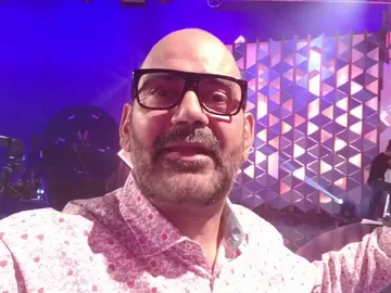 José Corbacho se cuela tras las cámaras para mostrar todos los detalles del plató de 'Improvisando' José Corbacho se cuela tras las cámaras para mostrar todos los detalles del plató de 'Improvisando'