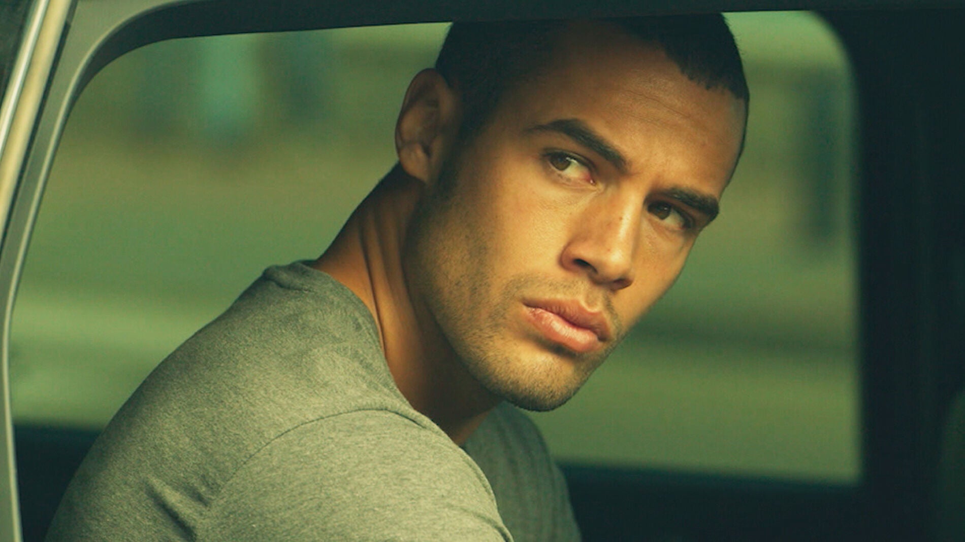 Jes&uacute;s Mosquera es Hugo en 'Toy boy'