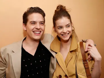 Dylan Sprouse y Barbara Palvin Dylan Sprouse y Barbara Palvin