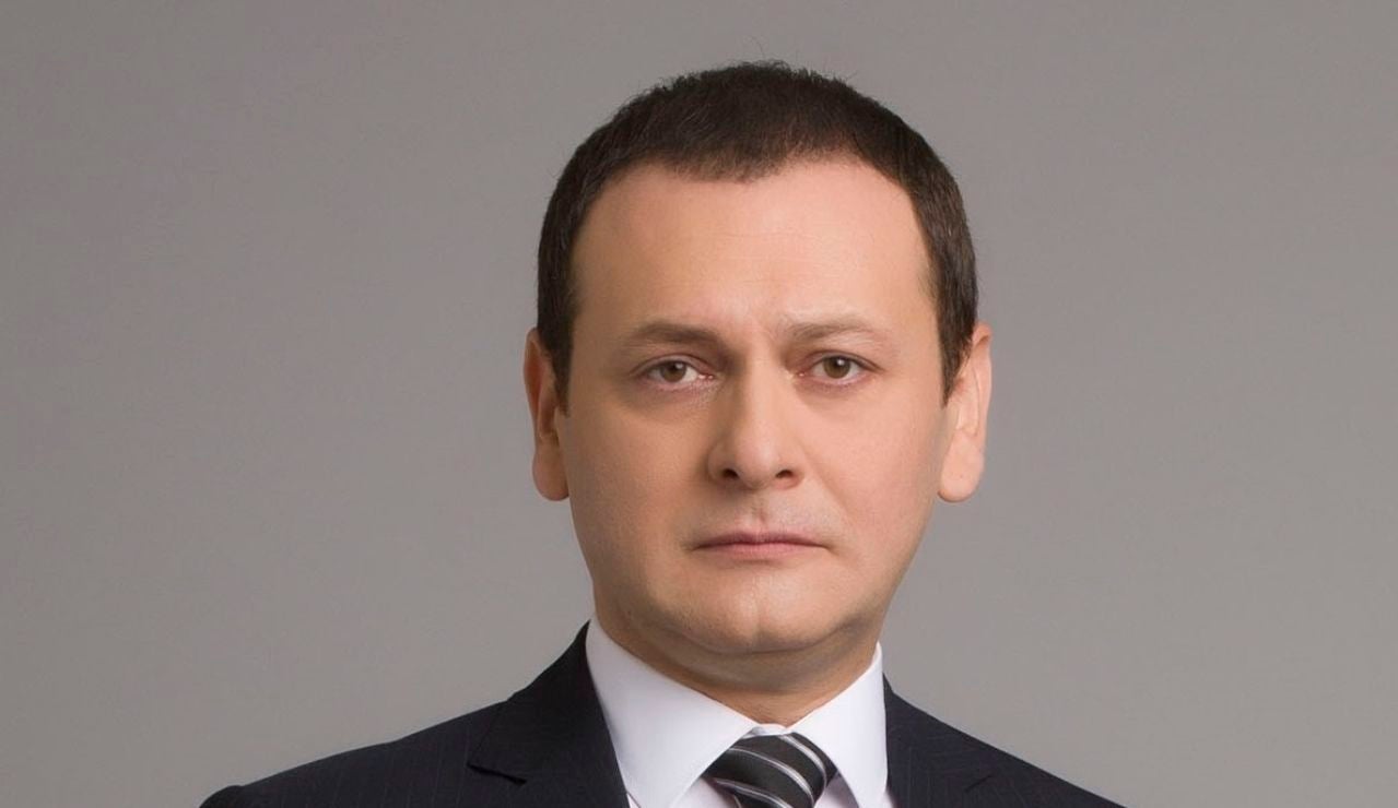 Devrim Özder Akın es Musa Demir