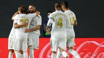 Benzema y Asensio guían al Real Madrid en su victoria en Liga contra el Valencia