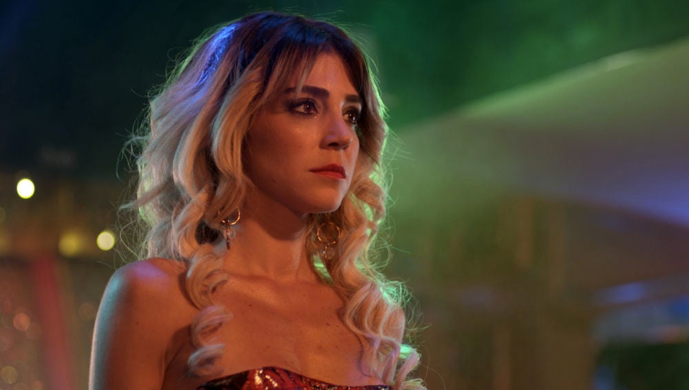 Gökçe Eyüboglu es Ceyda