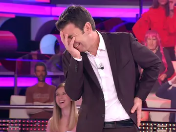 El chocante detalle de una concursante que ‘deprime’ a Arturo Valls: “¡Qué mayor me estoy sintiendo!” El chocante detalle de una concursante que ‘deprime’ a Arturo Valls: “¡Qué mayor me estoy sintiendo!”