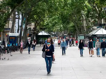 Aspecto de las Ramblas de Barcelona. Aspecto de las Ramblas de Barcelona.