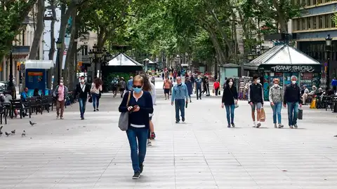 Aspecto de las Ramblas de Barcelona. Aspecto de las Ramblas de Barcelona.