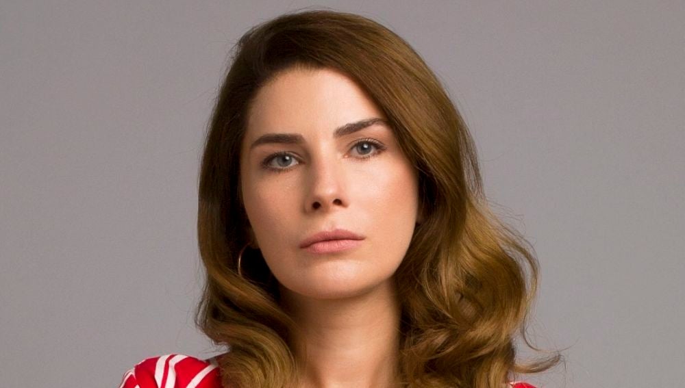 Ece Özdikici es Jale Demir