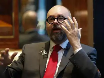 Carlos Ruiz Zafón Carlos Ruiz Zafón