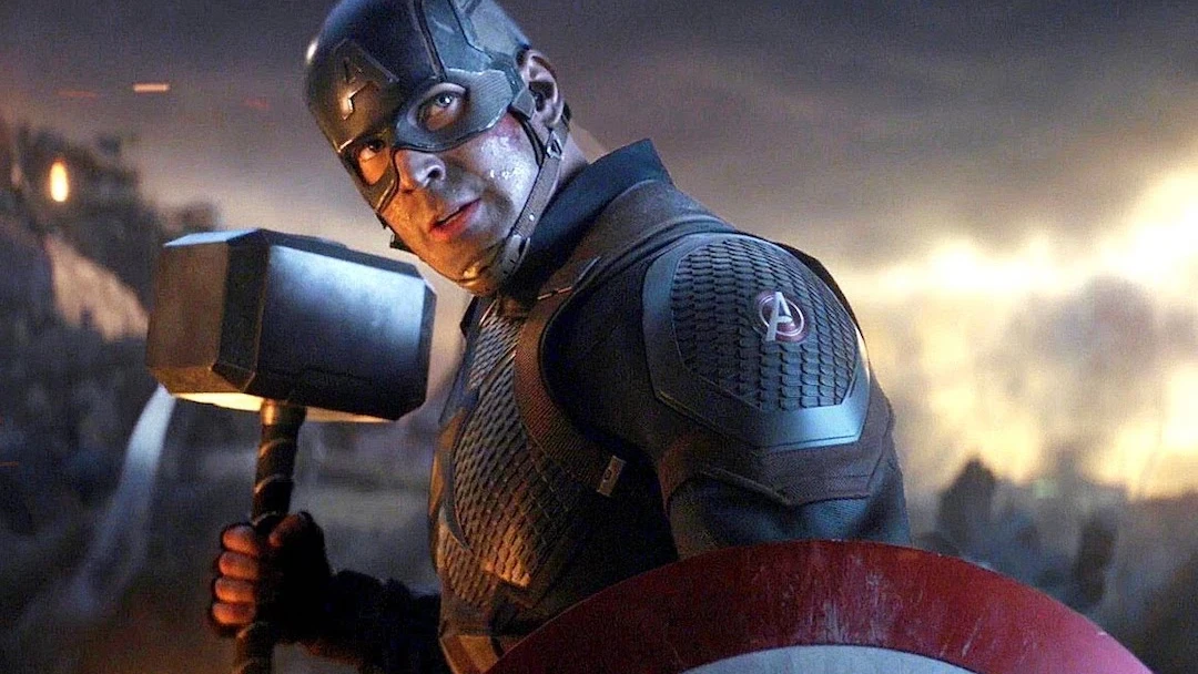 Capitán América con el martillo de Thor en 'Endgame' Capitán América con el martillo de Thor en 'Endgame'