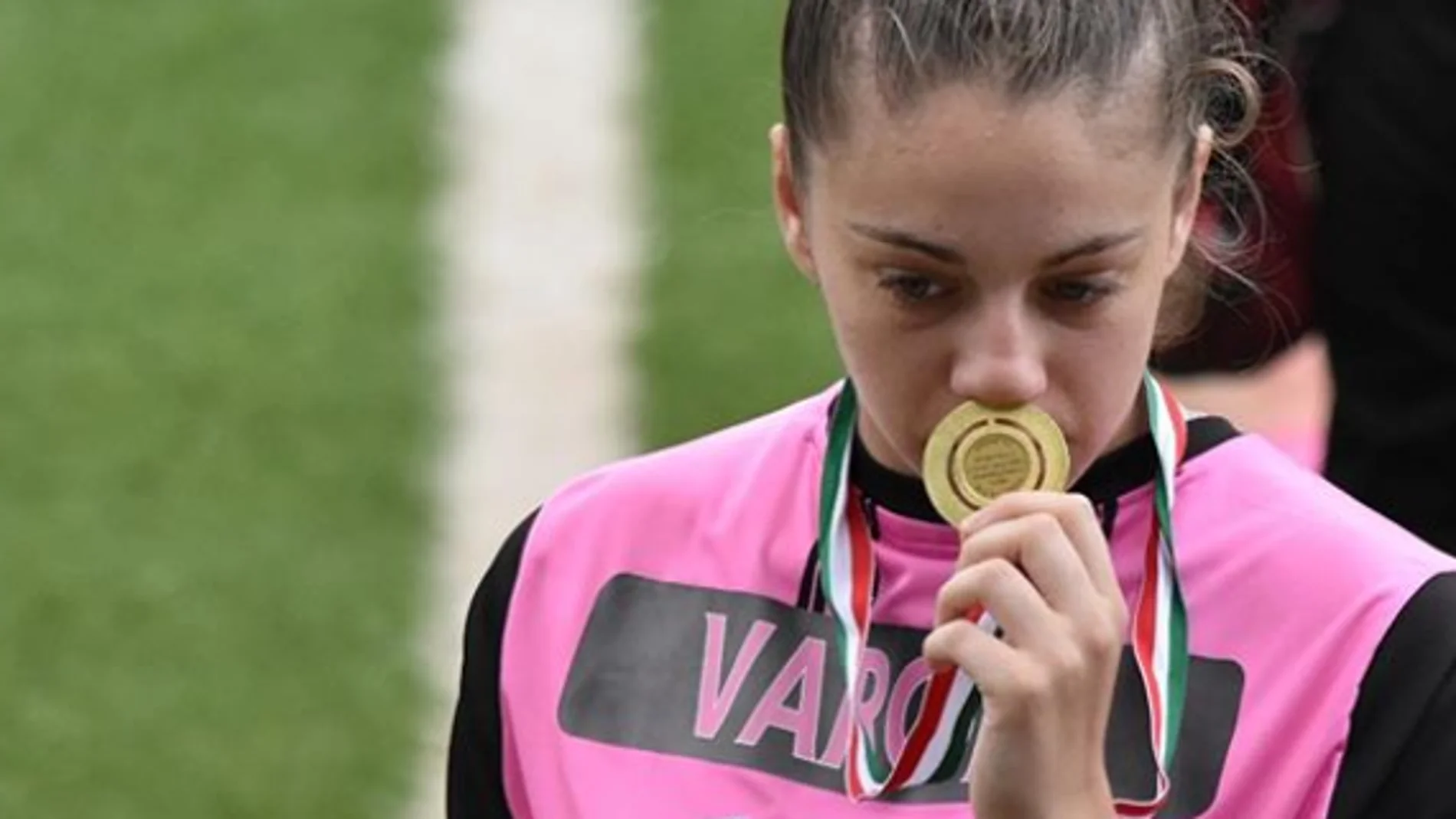 Muere Arianna Varone, promesa del fútbol italiano de 21 años, tras estrellarse en moto contra un camión Muere Arianna Varone, promesa del fútbol italiano de 21 años, tras estrellarse en moto contra un camión