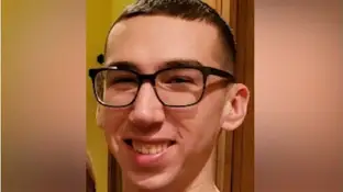 Un estudiante de 20 años se suicida en Illinois tras pensar que debía 730.000 dólares en la aplicación 'Robinhood' Un estudiante de 20 años se suicida en Illinois tras pensar que debía 730.000 dólares en la aplicación 'Robinhood'