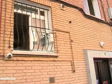 Detienen a un hombre de 27 años justo cuando estaba intentando estrangular a su pareja Detienen a un hombre de 27 años justo cuando estaba intentando estrangular a su pareja