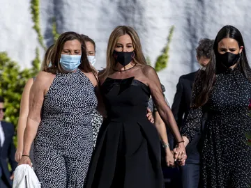 Ana Obregón en el funeral de su hijo, Álex Lequio Ana Obregón en el funeral de su hijo, Álex Lequio