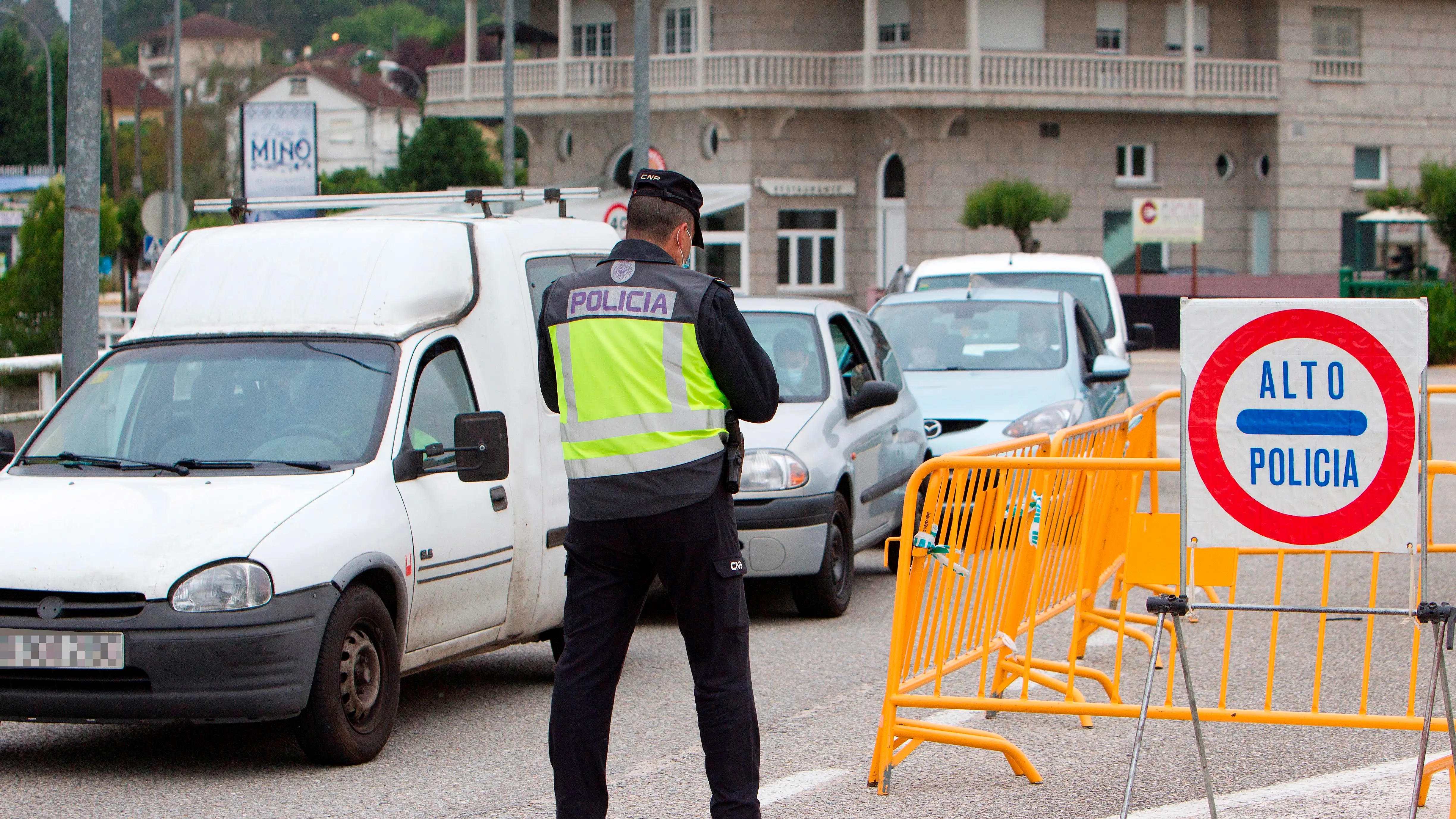 España prorroga los controles en la frontera con Portugal hasta el 1 de mayo España prorroga los controles en la frontera con Portugal hasta el 1 de mayo