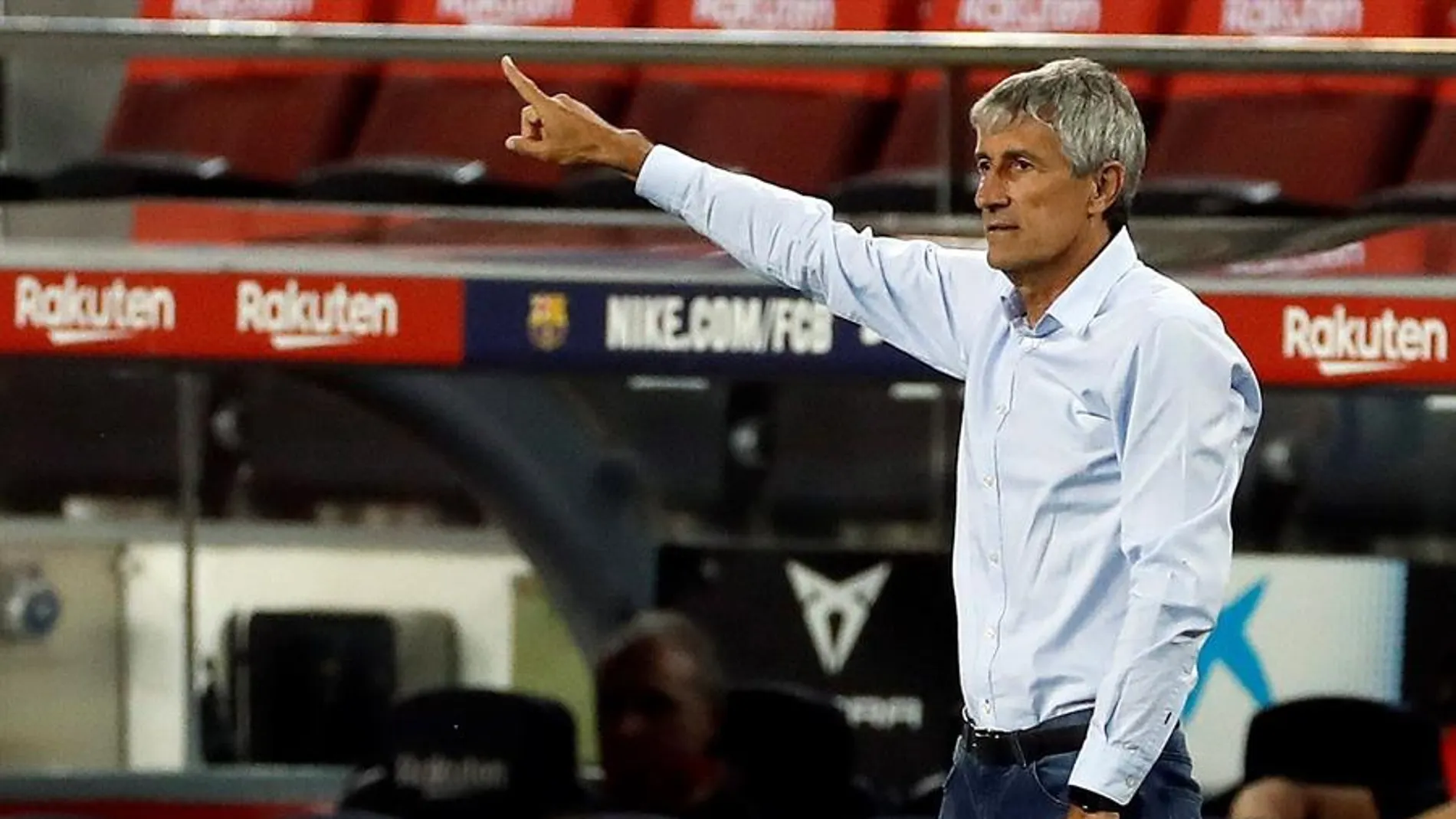 Quique Setién: "No es fácil encontrarle sitio a Griezmann sin desestabilizar el equipo" Quique Setién: "No es fácil encontrarle sitio a Griezmann sin desestabilizar el equipo"