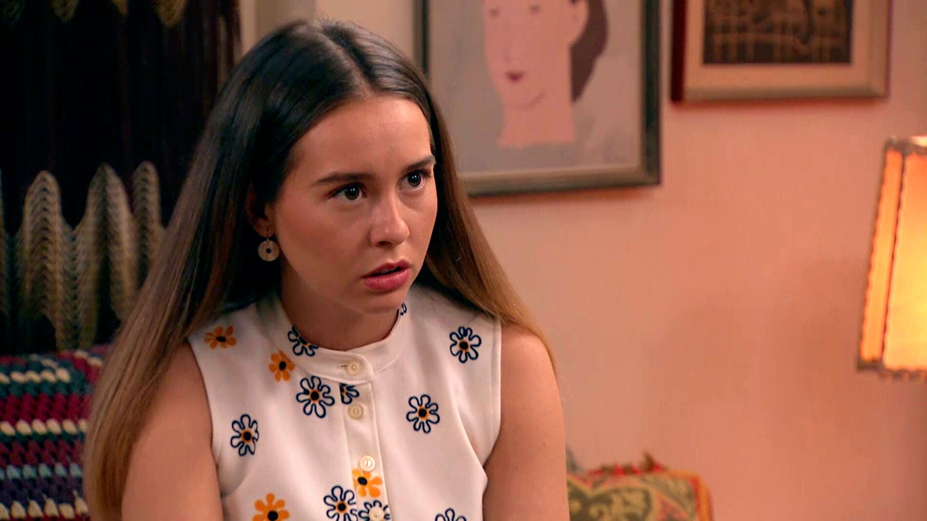 Luisita no da cr&eacute;dito a la inesperada reacci&oacute;n de Amelia por su beso en la Plaza de los Frutos