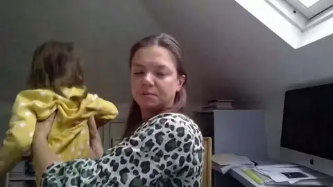 Mujer hija Mujer hija