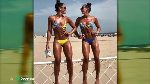 Esther y Gemma Pineda, 'Las Gemelas Pin' que se han vuelto virales con sus rutinas de fitness Esther y Gemma Pineda, 'Las Gemelas Pin' que se han vuelto virales con sus rutinas de fitness