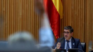 El presidente de la Mesa de la Comisión por la Reconstrucción Económica y Social en el Congreso de los Diputados, Patxi López, durante las votaciones