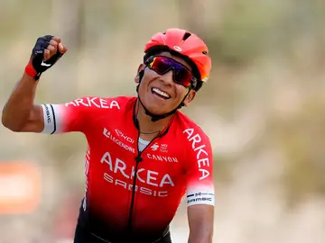 El ciclista Nairo Quintana, celebrando una victoria El ciclista Nairo Quintana, celebrando una victoria