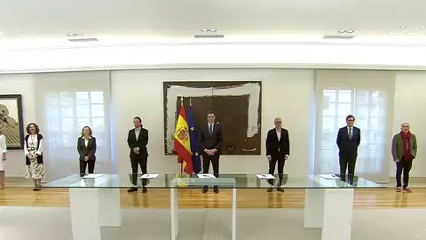 Gobierno y agentes sociales Gobierno y agentes sociales