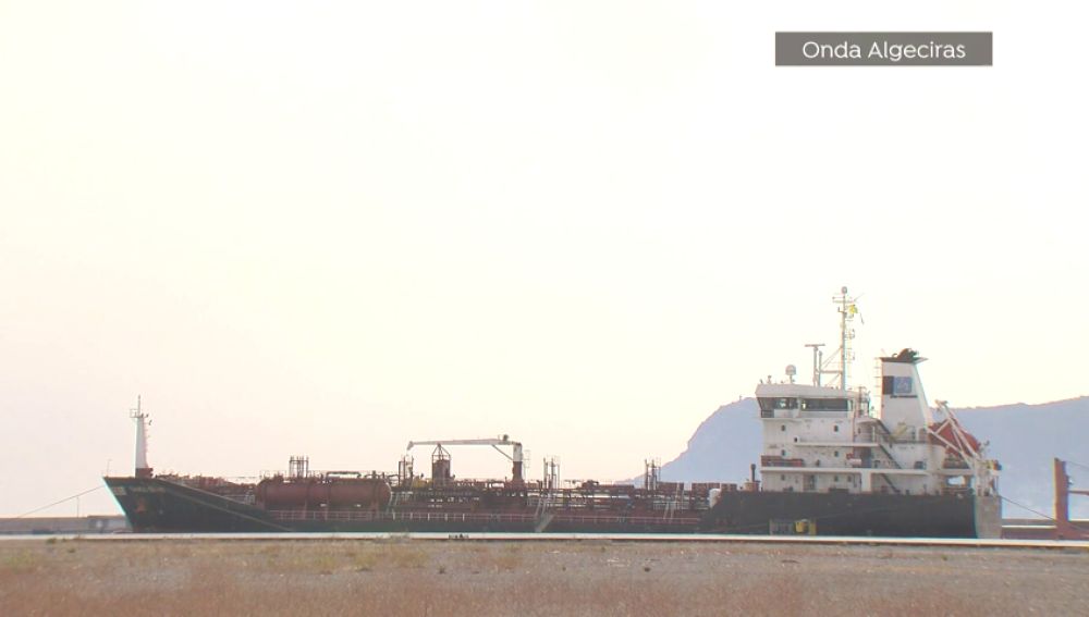 Inmovilizado en Algeciras un petrolero ante las sospechas de coronavirus