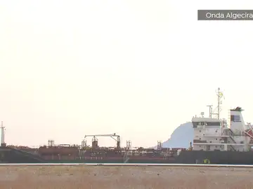 Inmovilizado en Algeciras un petrolero ante las sospechas de coronavirus Inmovilizado en Algeciras un petrolero ante las sospechas de coronavirus