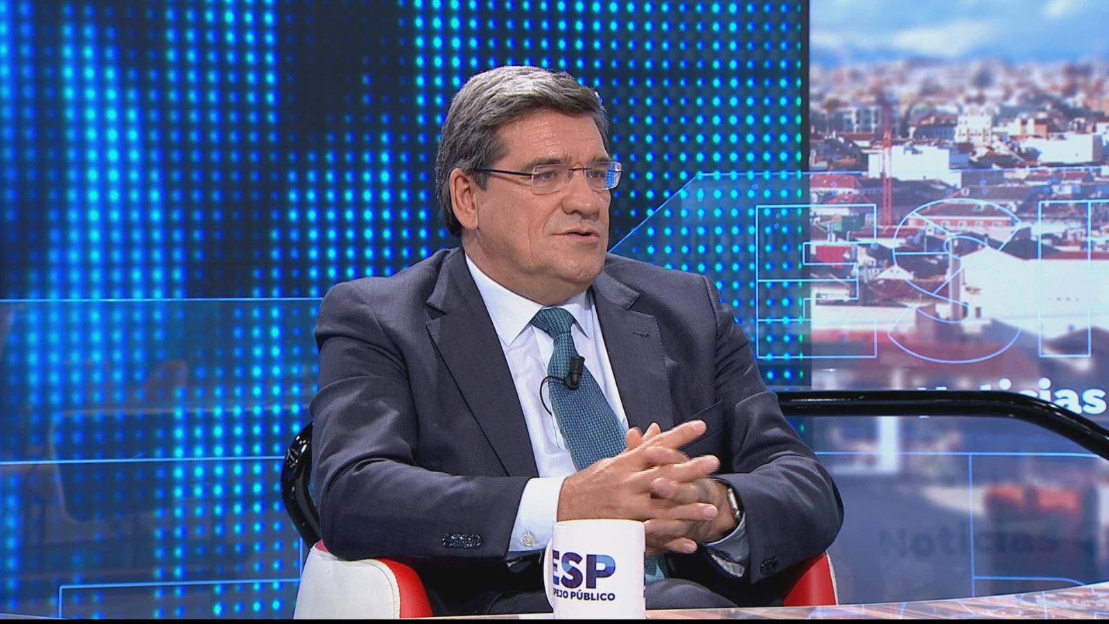 José Luis Escrivá José Luis Escrivá