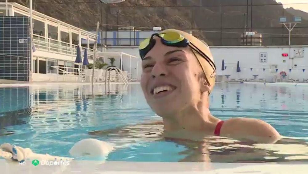 Michelle Alonso y Judith Rolo vuelven entrenar en la piscina tras meses de confinamiento: "Fue sentir el agua y decir: '¡Por fin!'"