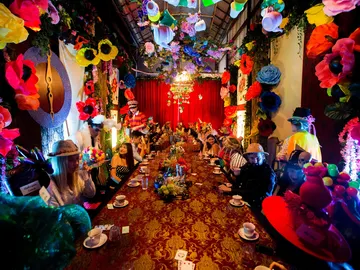 'Mad Hatter' llega gracias a Fever 'Mad Hatter' llega gracias a Fever