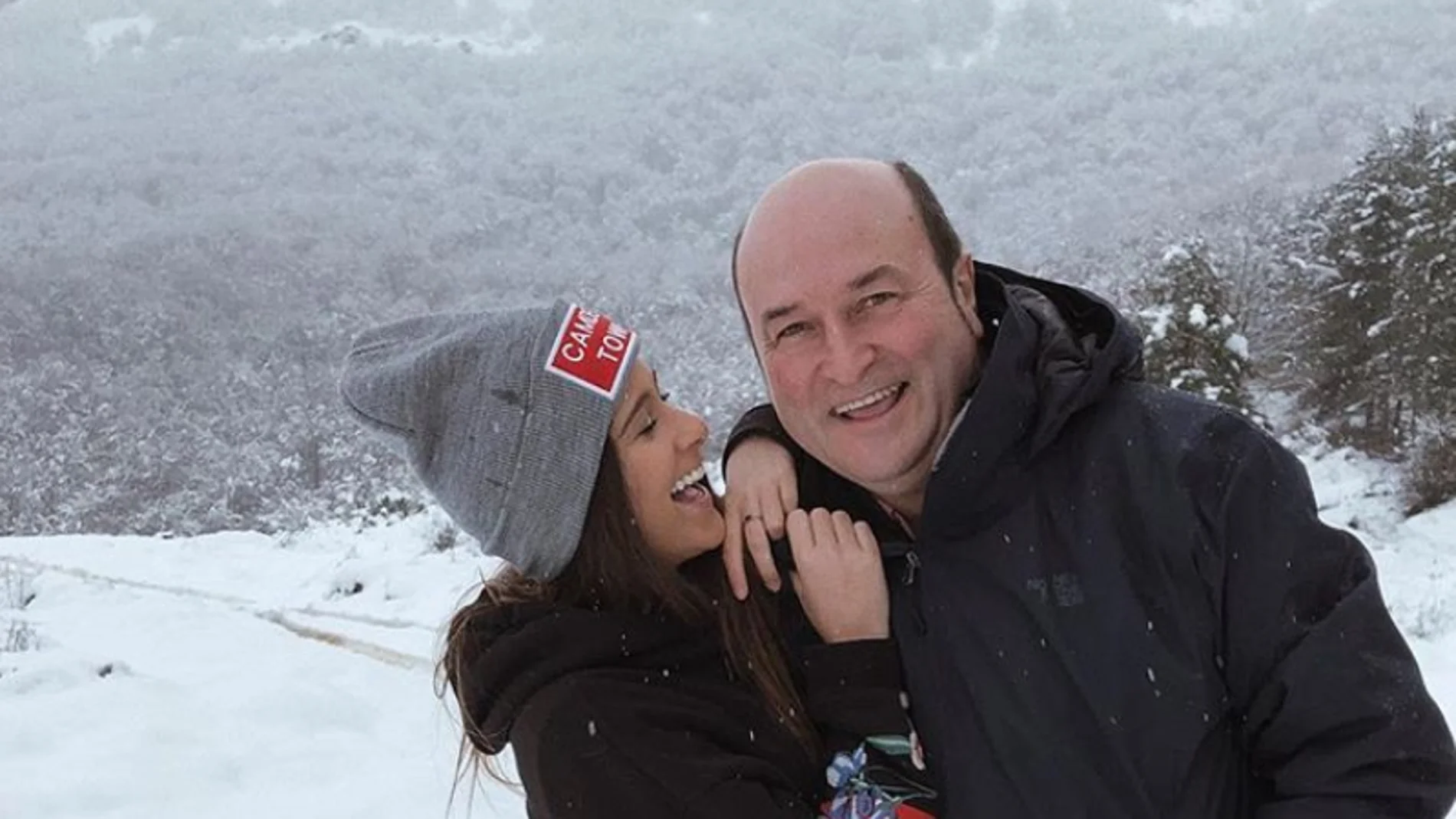 Andoni Ortuzar y su hija Garazi Andoni Ortuzar y su hija Garazi