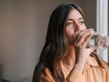 Bebiendo agua Bebiendo agua