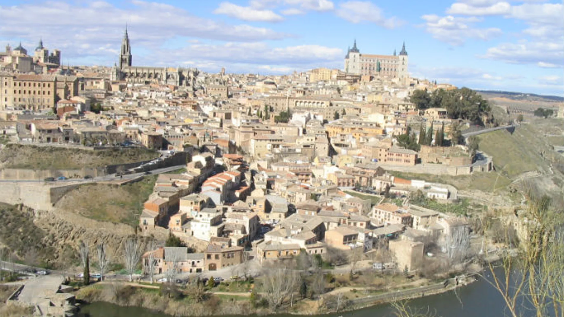 Panorámica de la ciudad de Toledo Panorámica de la ciudad de Toledo