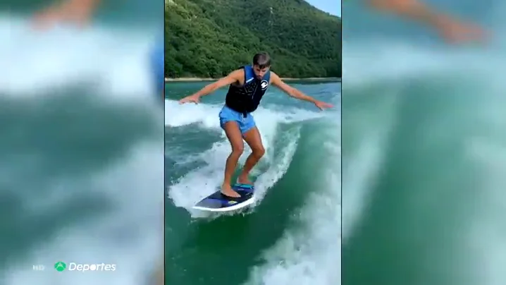 Gerard Piqu&eacute; se graba haciendo wakesurf en un pantano de Barcelona durante su d&iacute;a libre