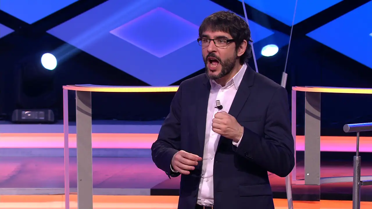¡Divertidísima anécdota! Juanra Bonet recrea una intervención digestiva