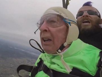 Al Blaschke, en el momento de su salto