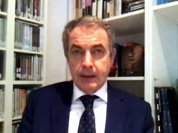 Zapatero pide "serenidad" ante la investigación a las finanzas del Rey y si hay que cambiar las leyes "hágase"