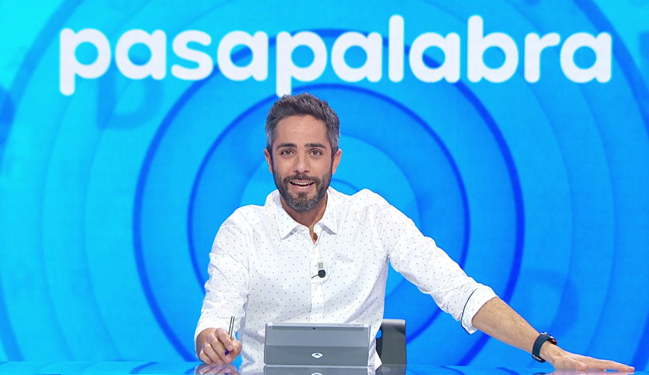 Roberto Leal lanza una propuesta muy loca que asombra a todos en el plató de ‘Pasapalabra’ Roberto Leal lanza una propuesta muy loca que asombra a todos en el plató de ‘Pasapalabra’