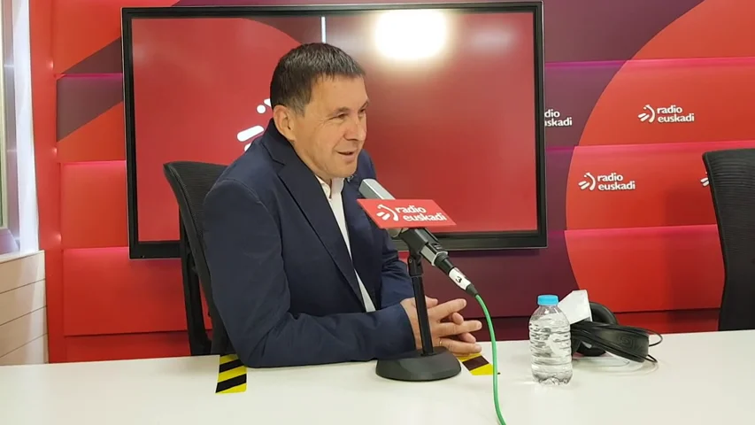 Arnaldo Otegi atribuye el esca&ntilde;o de Vox en el Pa&iacute;s Vasco a los votos de los guardias civiles