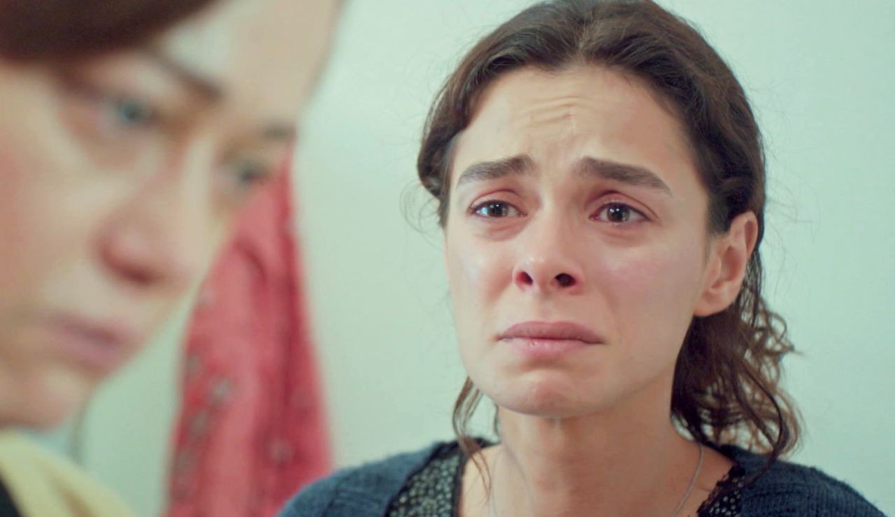 Bahar sigue buscando respuestas a la muerte de Sarp en 'Mujer', el próximo martes a las 22:45 horas en Antena 3 Bahar sigue buscando respuestas a la muerte de Sarp en 'Mujer', el próximo martes a las 22:45 horas en Antena 3