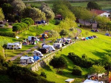 Camping en el que se han detectado casos de coronavirus en Zarautz