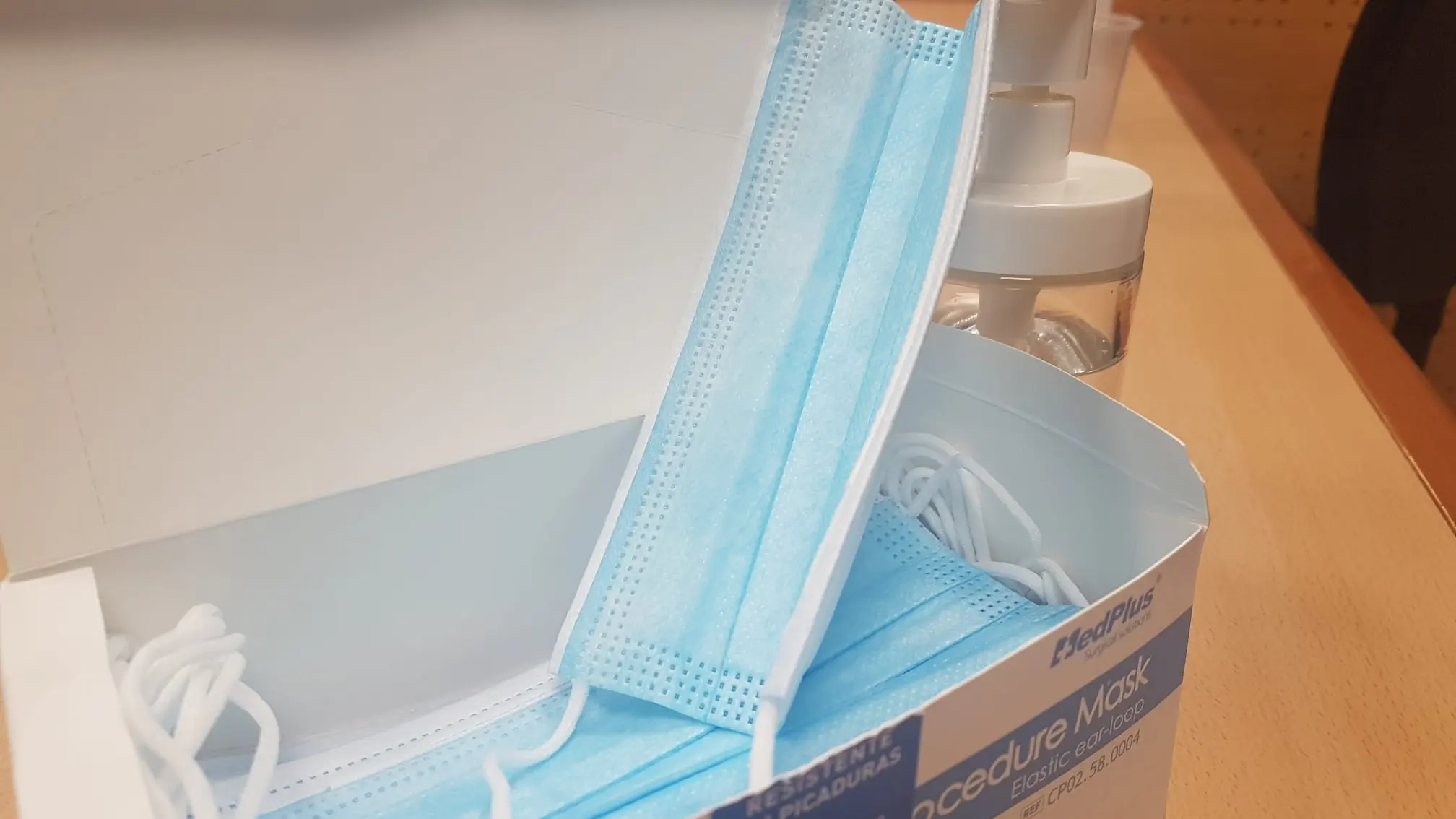 CAJA DE MASCARILLAS