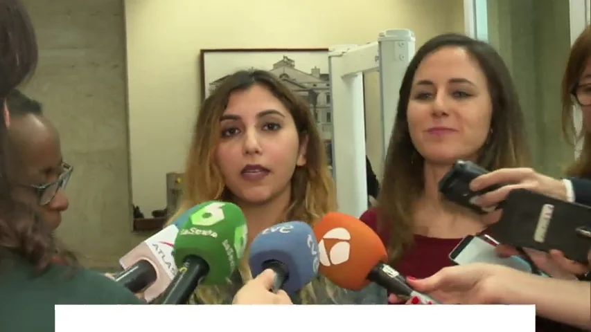 &iquest;Difundi&oacute; Dina Bousselham los mensajes de su m&oacute;vil mientras Podemos se&ntilde;ala a las 'cloacas' del Estado?
