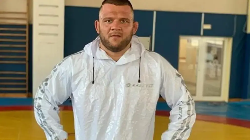 Muere de coronavirus Nikolái Shterev, un luchador búlgaro de 33 años Muere de coronavirus Nikolái Shterev, un luchador búlgaro de 33 años