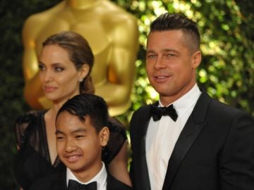 Brad Pitt, Angelina Jolie y su hijo Maddox