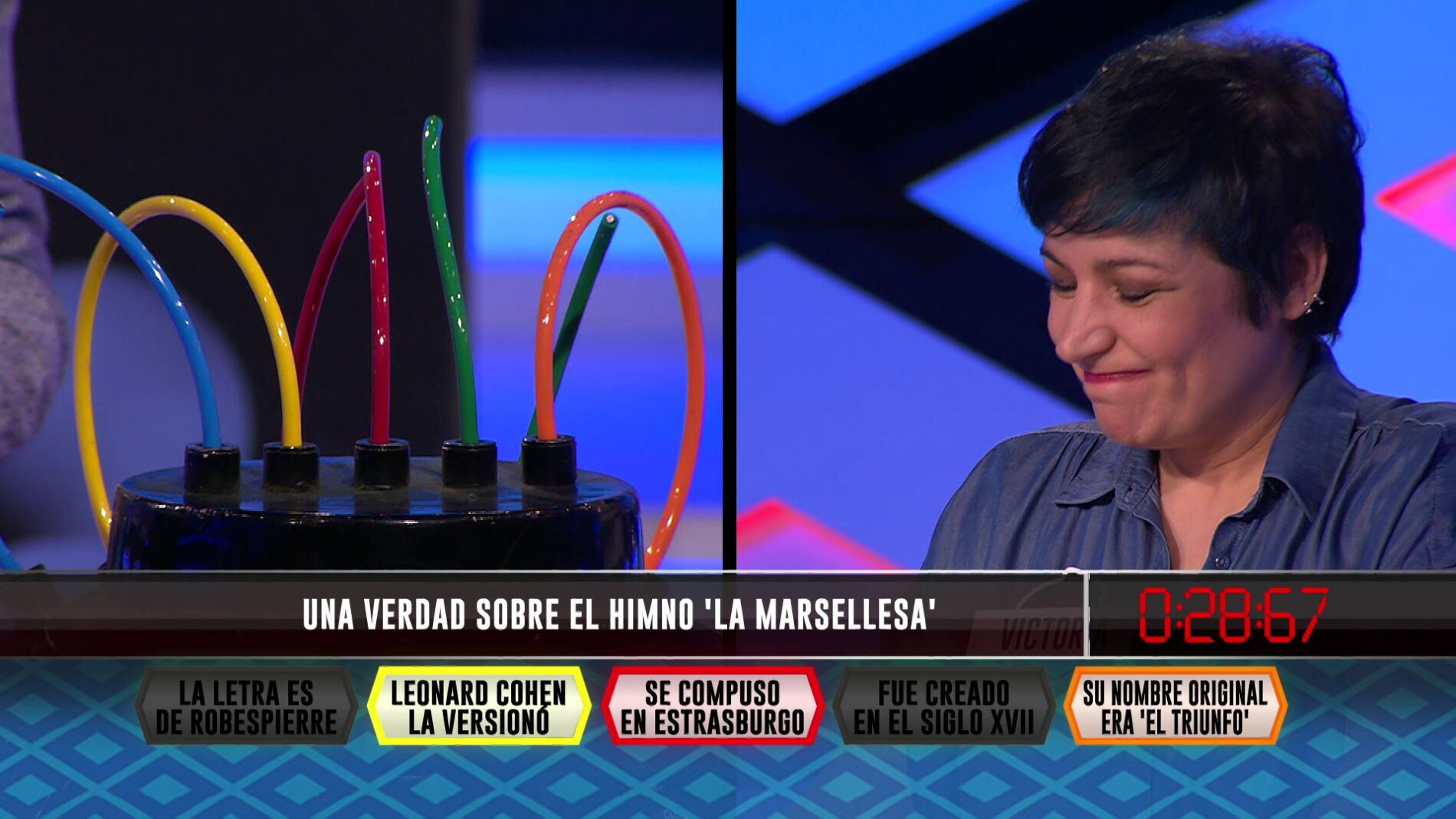 El tenso momento de Victoria al no poder responder a una pregunta fallada por 'Los dispersos' 